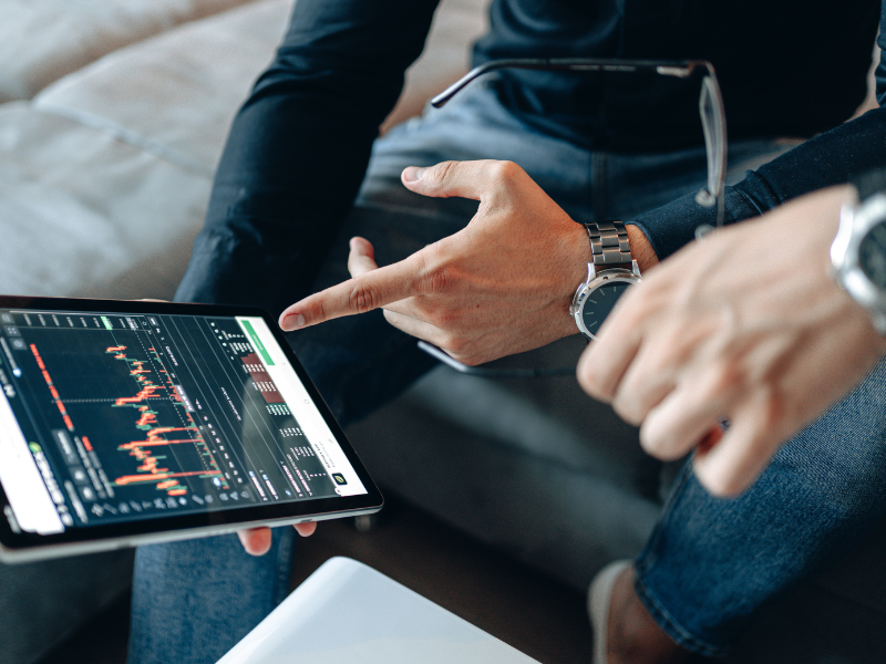 IT- CICOR Marketing Strategic Marketing for Financial services